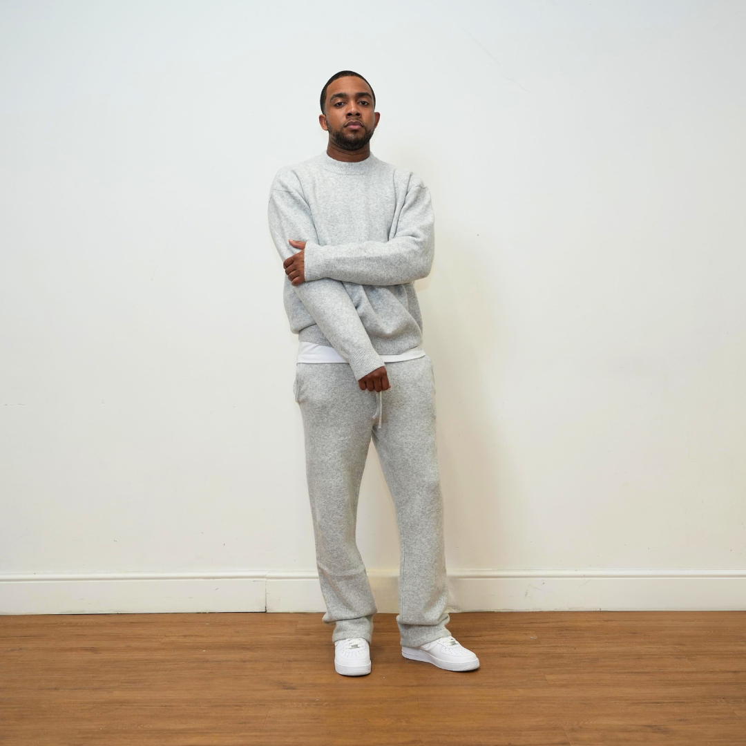 the soft-knit straight leg jogga' - grey