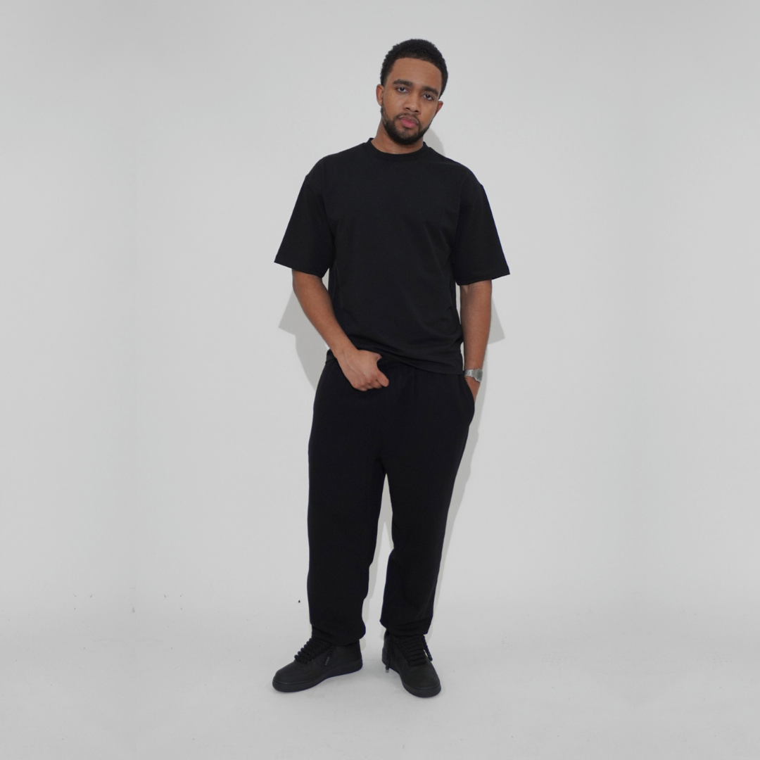 the perfect oversized tee - black