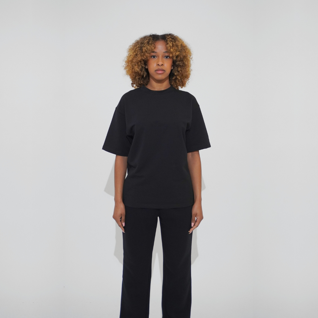 the perfect oversized tee - black