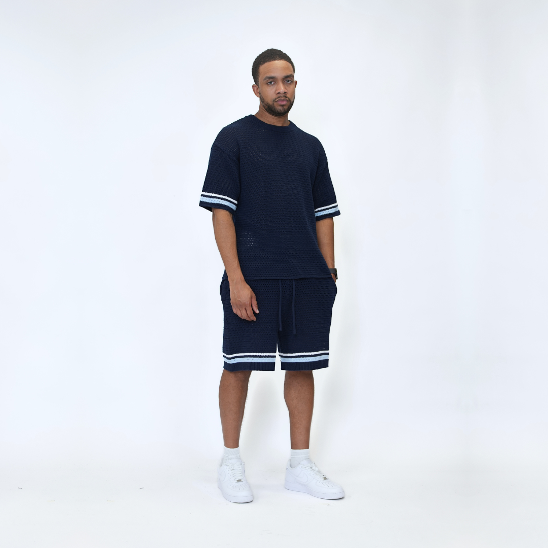 the crochet-knit striped tee - navy no sauce