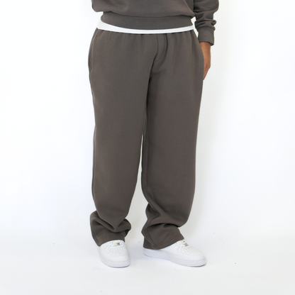 the straight leg jogga' - mocha no sauce