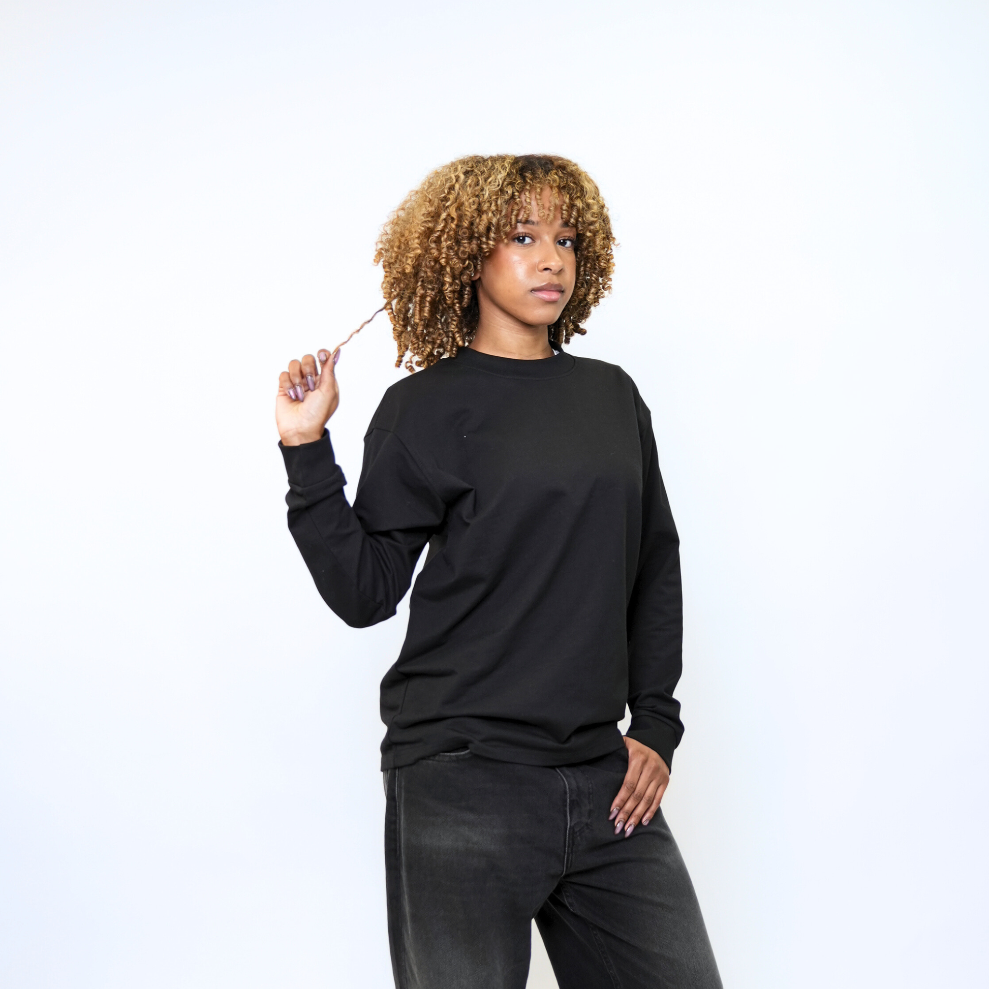 the perfect long sleeve tee - black no sauce