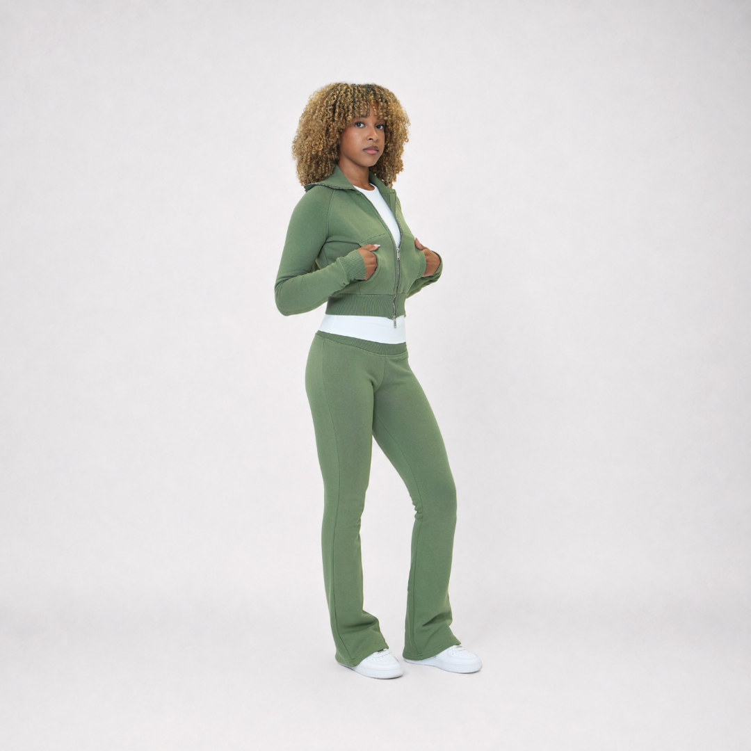 the women’s cropped zippa - pistachio no sauce