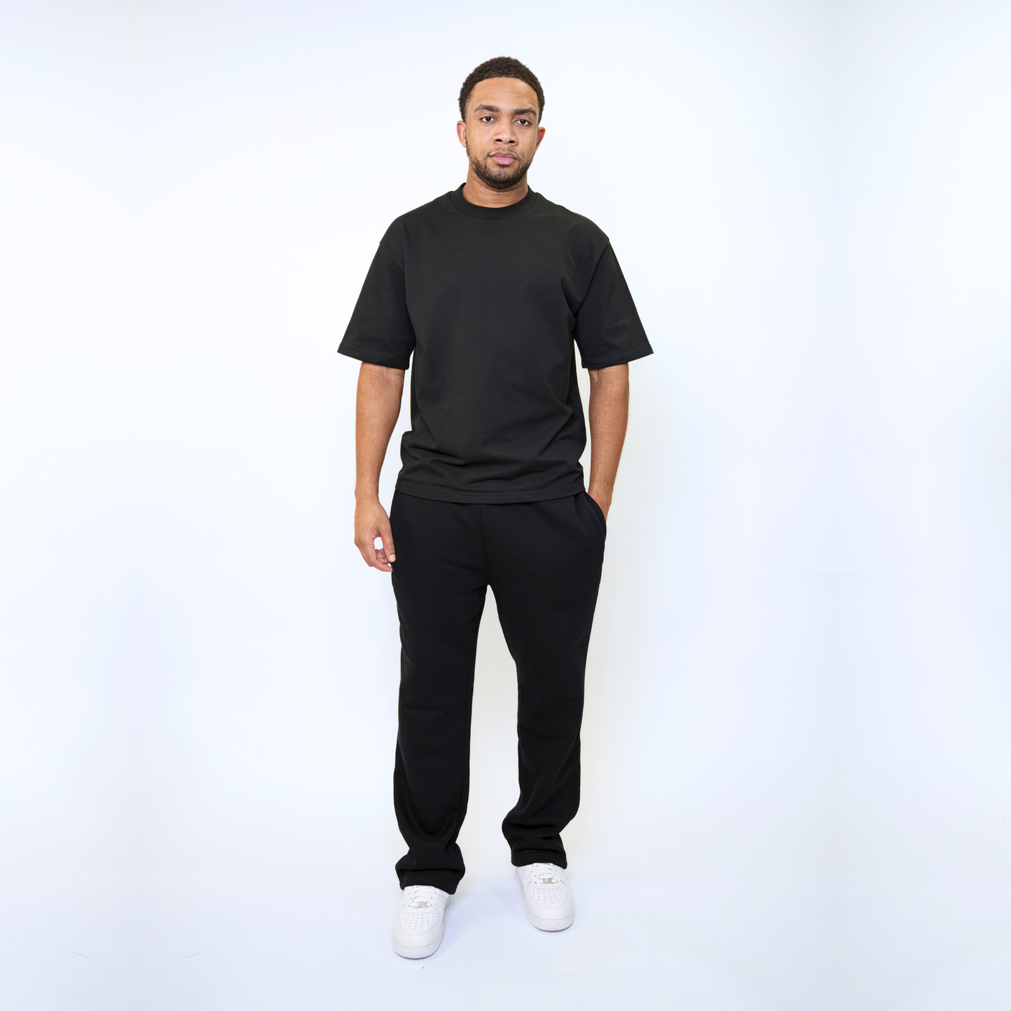 the perfect oversized tee - black no sauce