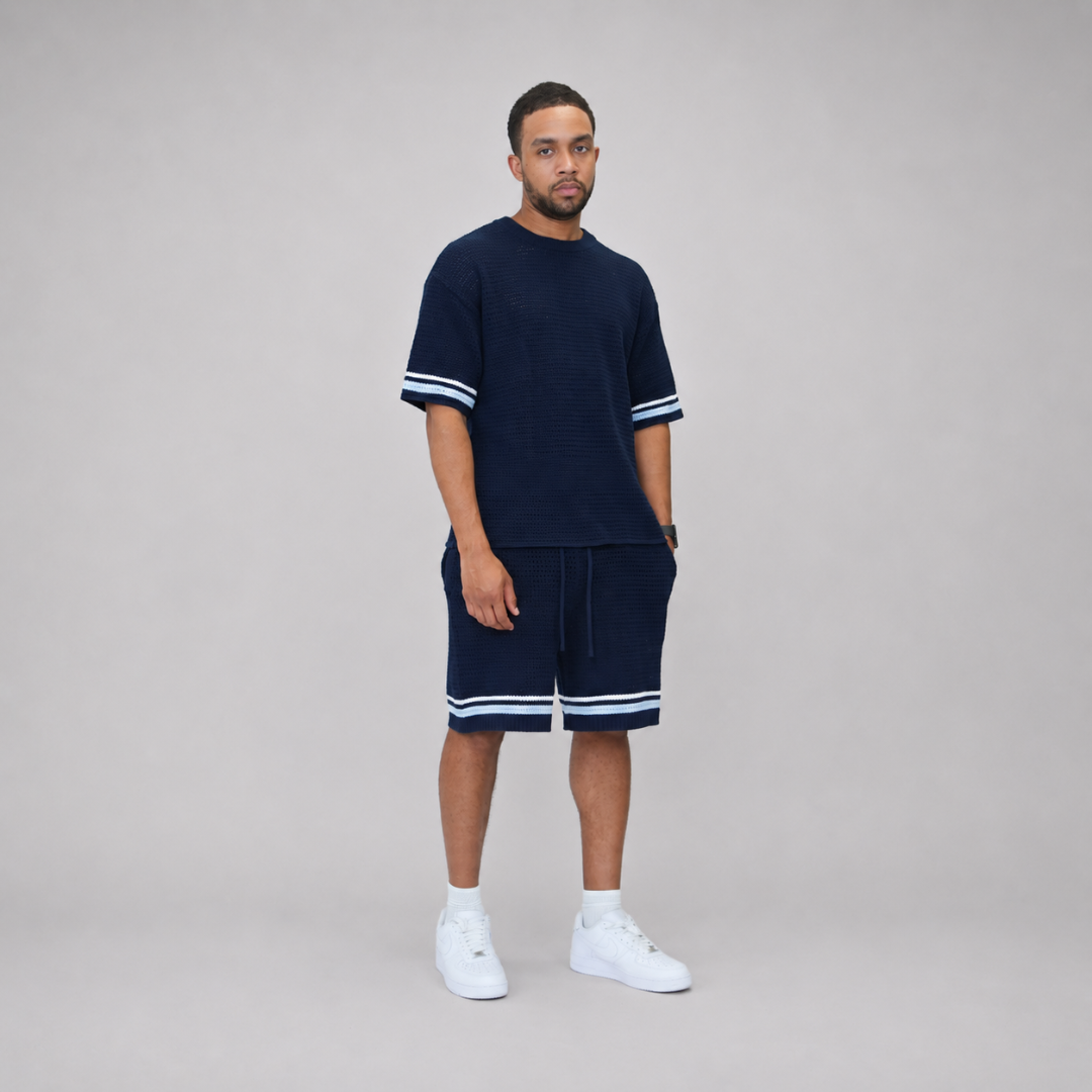 the crochet-knit striped tee - navy no sauce