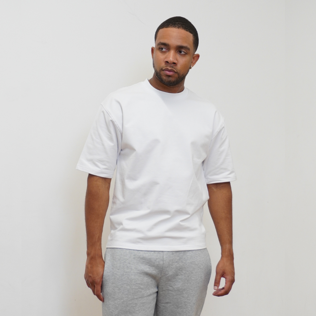 the perfect oversized tee - white no sauce