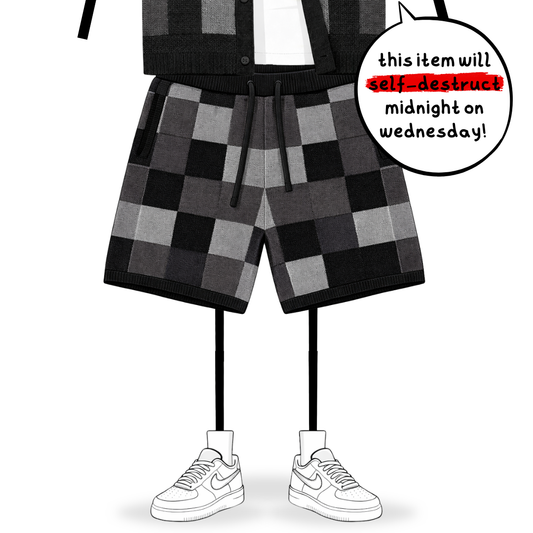 the crochet-knit checkered shorts - black no sauce