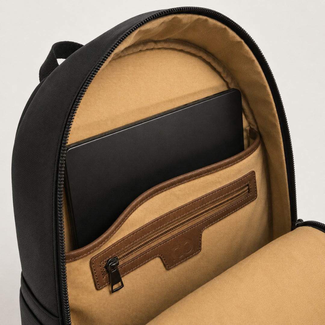 the rucksack - black No Sauce