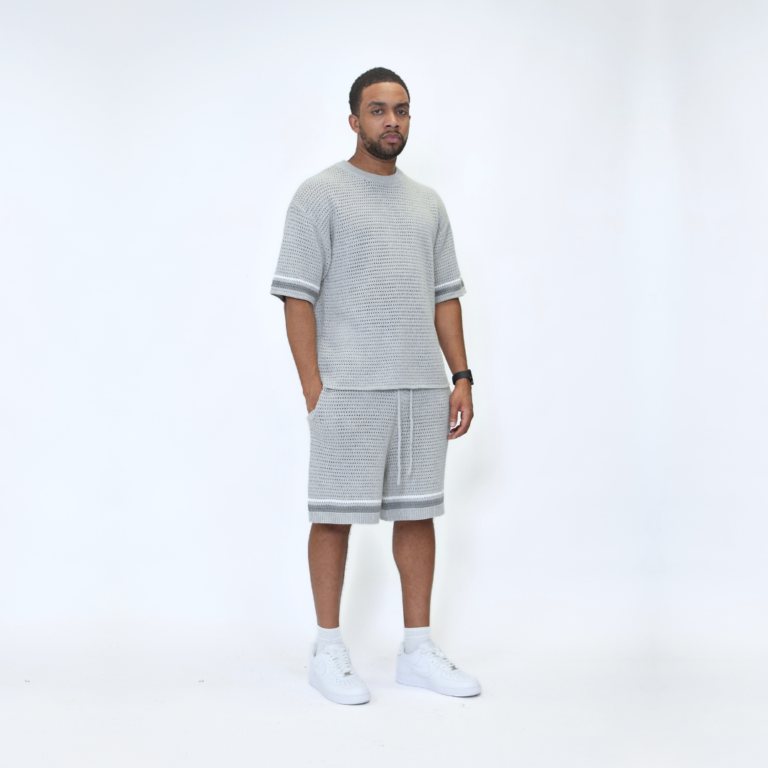 the crochet-knit striped tee - grey no sauce