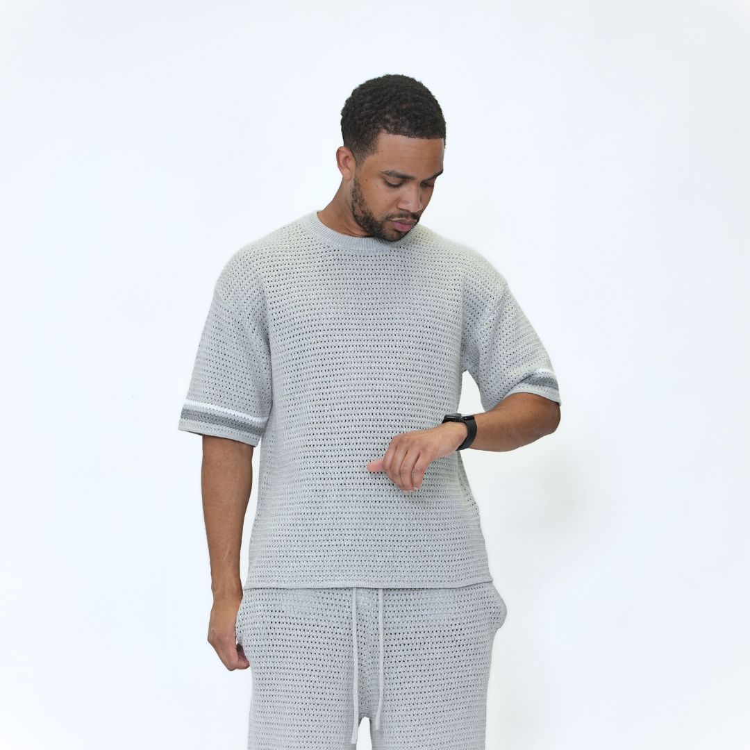 the crochet-knit striped tee - grey no sauce